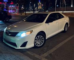 تۆیۆتا کامری